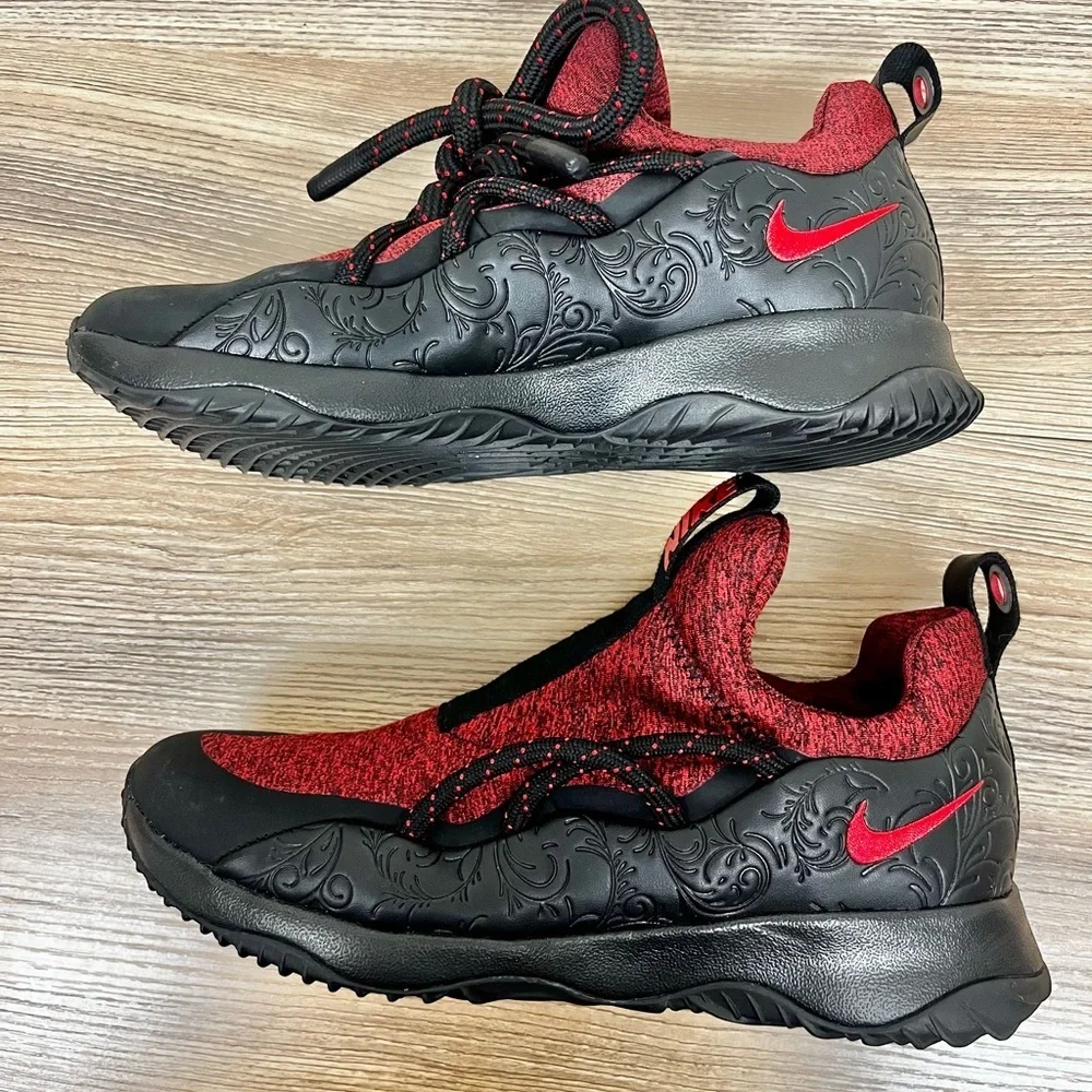 Nike City Loop Floral Shoes Womens Size 8 Black/University Red Sneakers